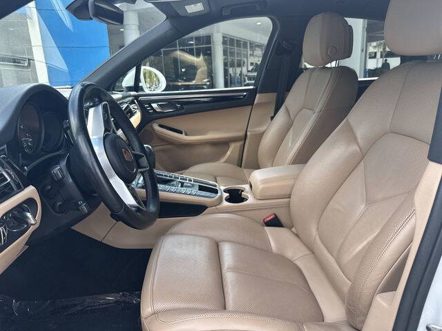 2020 Porsche Macan