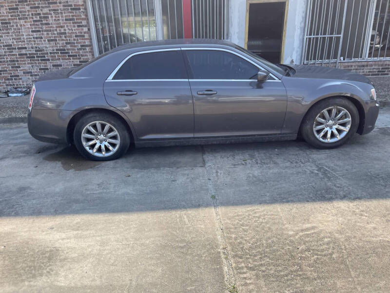 2013 Chrysler 300