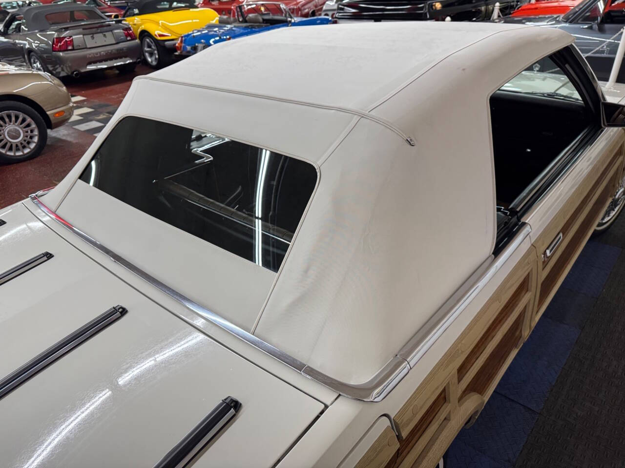 1984 Chrysler Le Baron 9