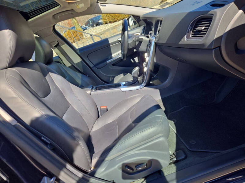 2016 Volvo V60 T5 Premier