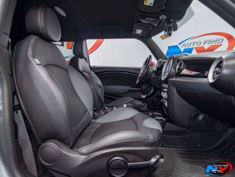 2009 MINI Cooper John Cooper Works