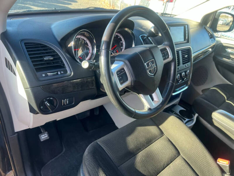 2017 Dodge Grand Caravan