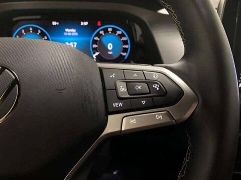 2025 Volkswagen Atlas Cross Sport SE 4Motion