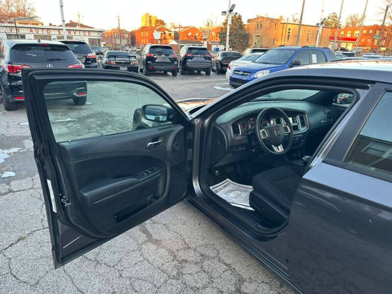 2014 Dodge Charger SE