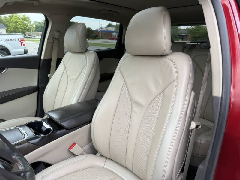 2019 Lincoln Nautilus Select