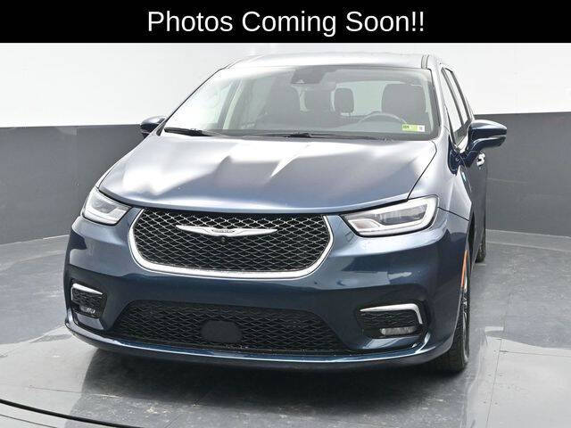 2022 Chrysler Pacifica Hybrid Touring L