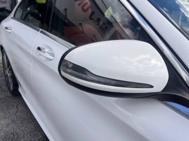 2016 Mercedes-Benz C-Class