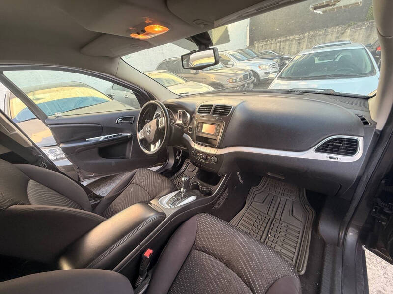 2014 Dodge Journey SE
