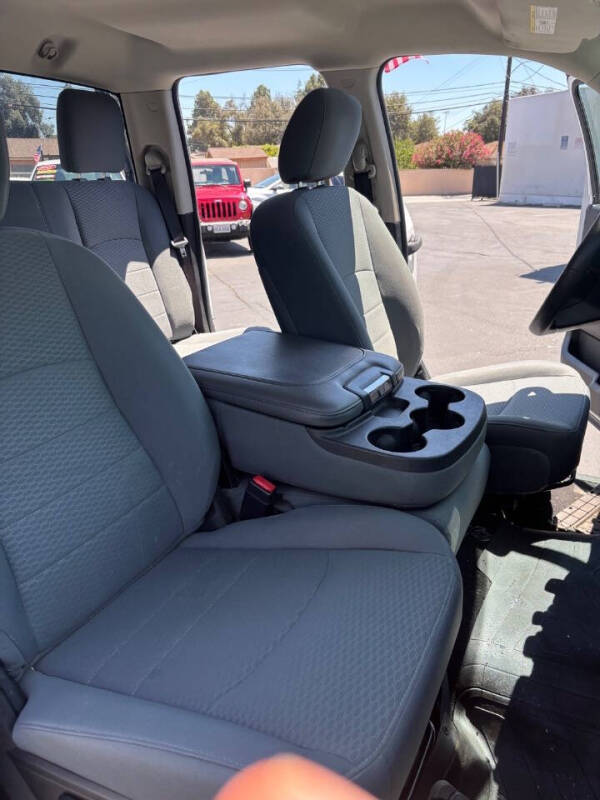 2017 RAM 1500 Express