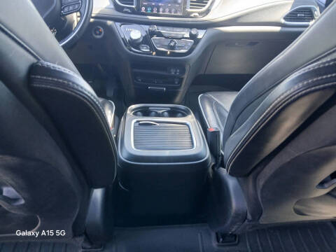 2019 Chrysler Pacifica Hybrid