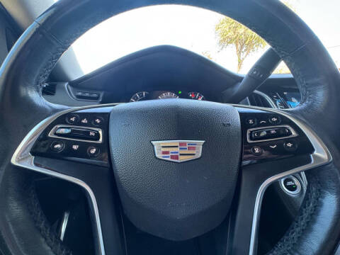 2018 Cadillac Escalade Luxury