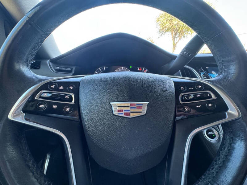 2018 Cadillac Escalade Luxury