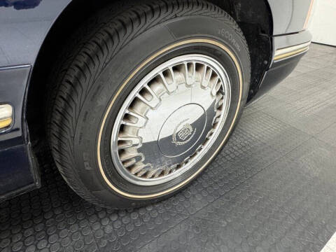 1997 Cadillac DeVille D'elegance