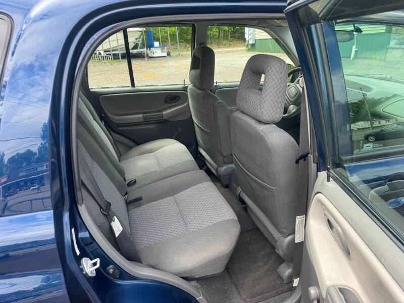 2003 Chevrolet Tracker