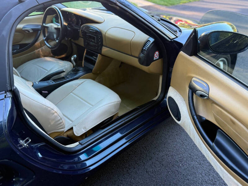 2000 Porsche Boxster