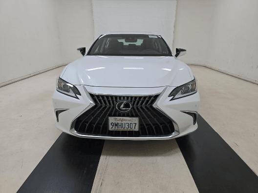 2024 Lexus ES 300h