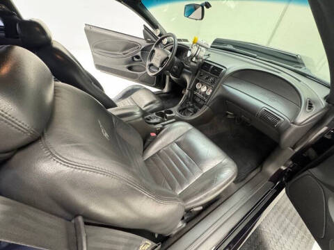 2000 Ford Mustang GT