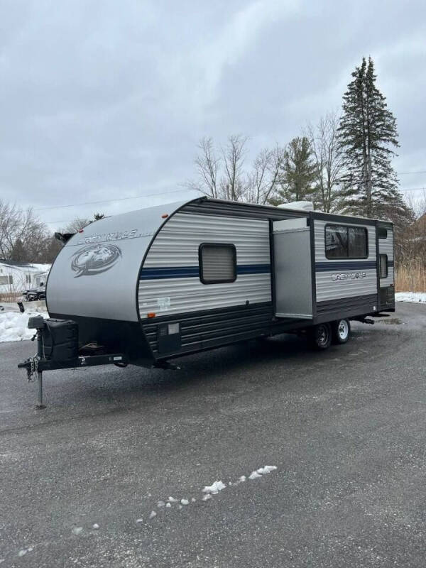 2020 Forest River Cherokee Grey Wolf