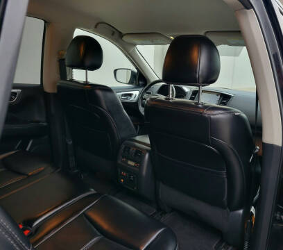 2019 Nissan Pathfinder SL