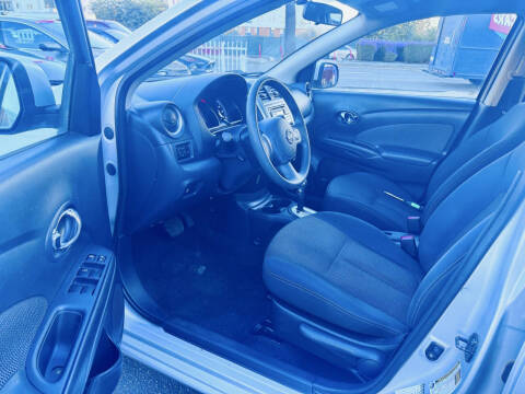 2014 Nissan Versa 1.6 SV