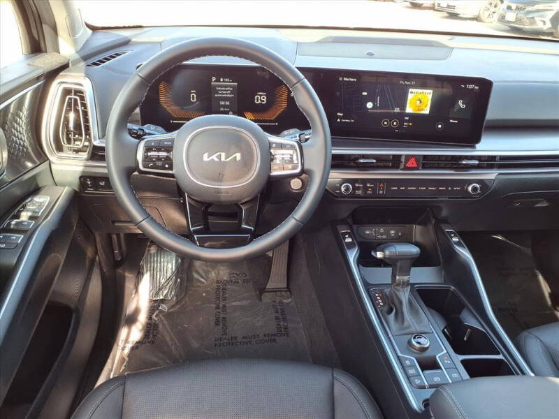 2025 Kia Sorento EX