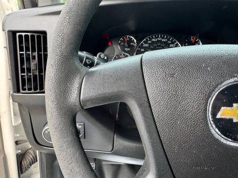 2017 Chevrolet Express 2500