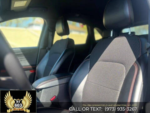 2025 Ford Escape ST-Line