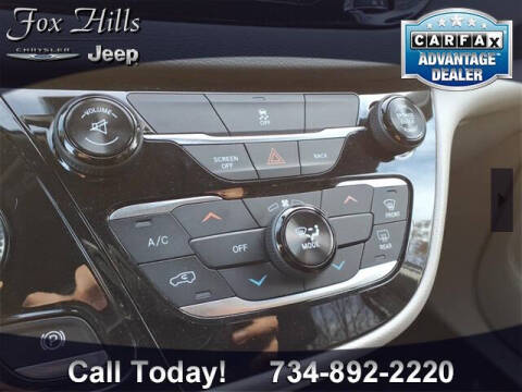 2017 Chrysler Pacifica Touring