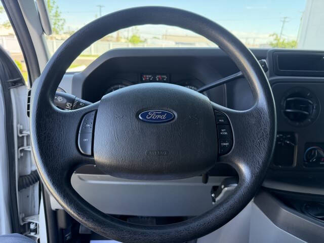 2011 Ford E-Series E-250