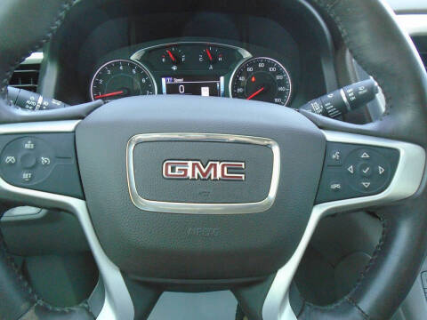 2017 GMC Acadia SLT-1