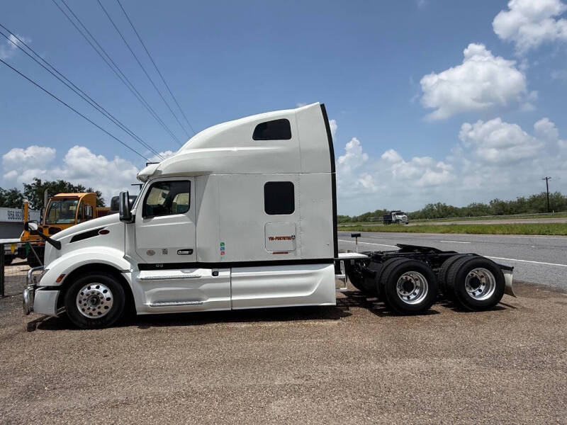 2023 Peterbilt 579