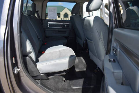 2017 RAM 1500 SLT