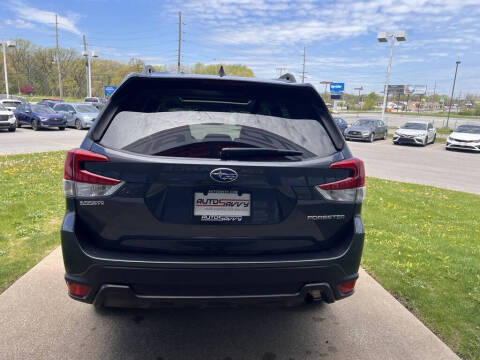 2023 Subaru Forester Premium