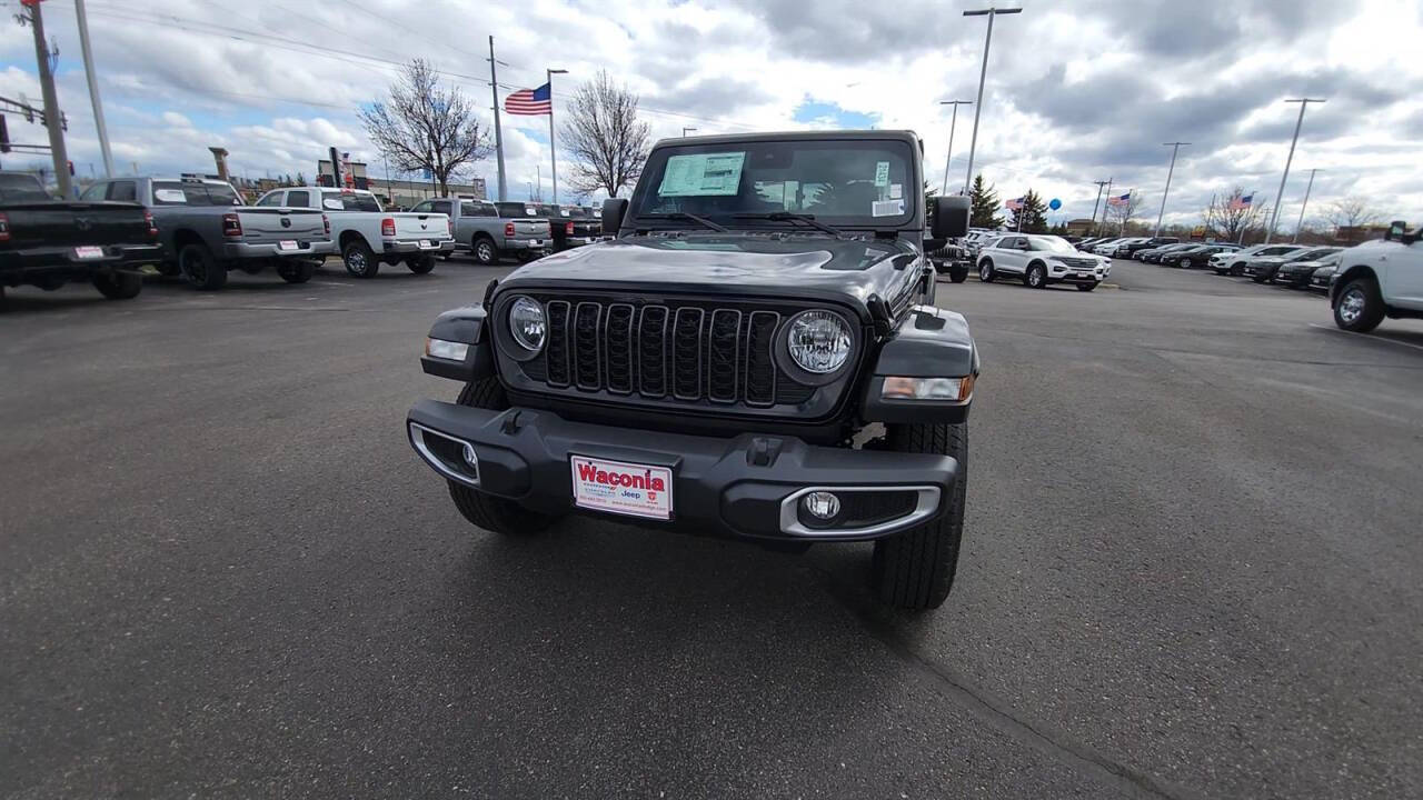 2024 Jeep Gladiator for sale at Victoria Auto Sales in Victoria, MN