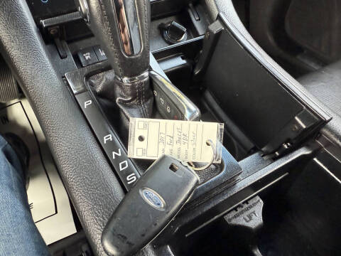 2017 Ford Taurus Limited