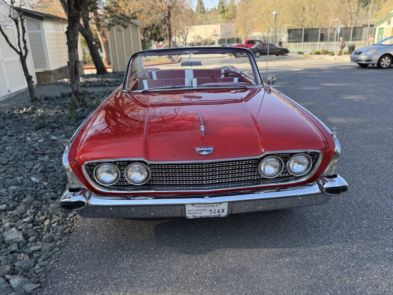 1960 Ford Sunliner