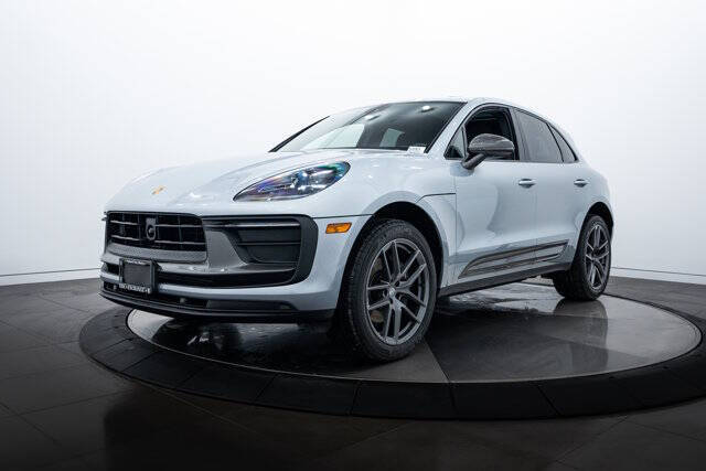 2024 Porsche Macan T