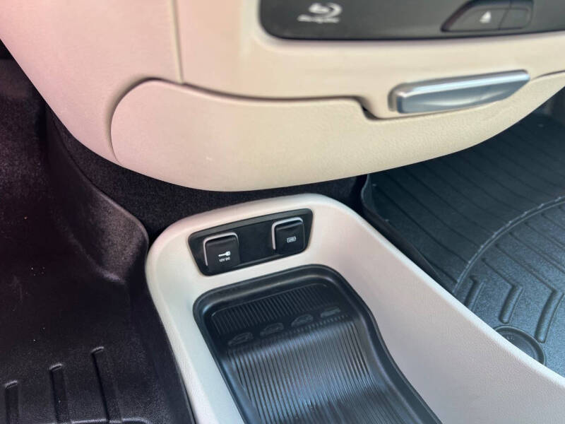 2018 Chrysler Pacifica Touring L Plus