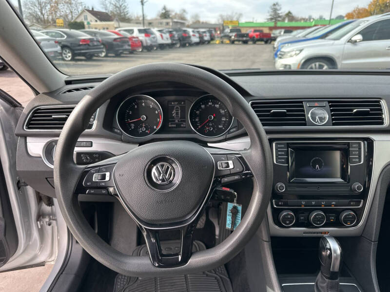 2017 Volkswagen Passat 1.8T S