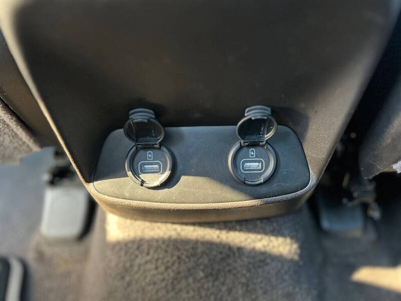 2019 Hyundai Santa Fe Ultimate 2.4L