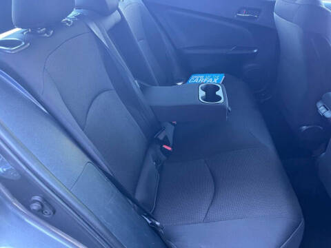 2022 Toyota Prius L Eco