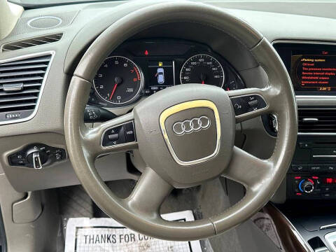 2010 Audi Q5 3.2 quattro Premium Plus