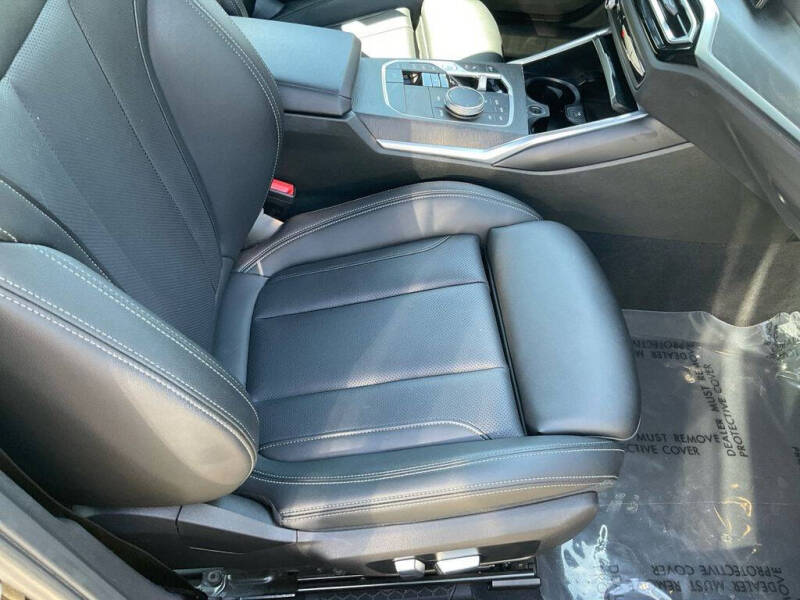 2023 BMW 3 Series 330e