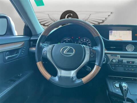 2013 Lexus ES 300h