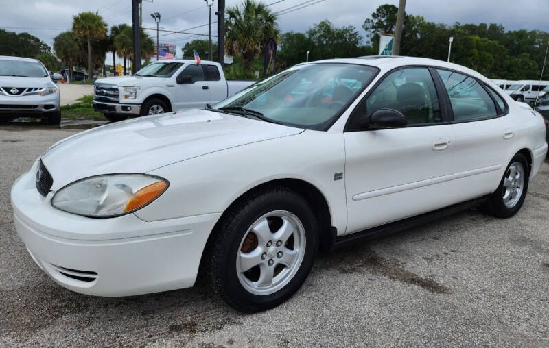 2004 Ford Taurus for sale at Trust Motors in Jacksonville FL