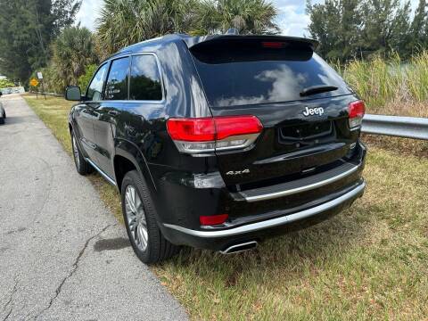 2017 Jeep Grand Cherokee for sale at FLORIDA CAR TRADE LLC in Davie FL