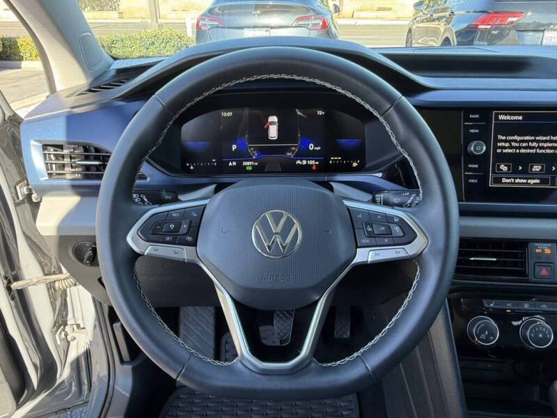 2023 Volkswagen Taos SE