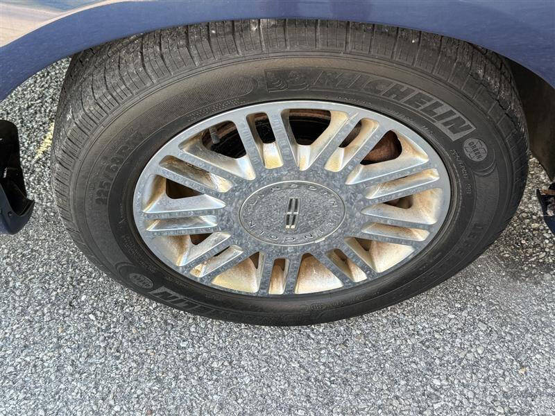 2008 Lincoln Town Car Signature Limited