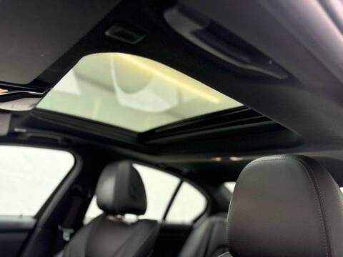 2023 BMW 3 Series 330i xDrive