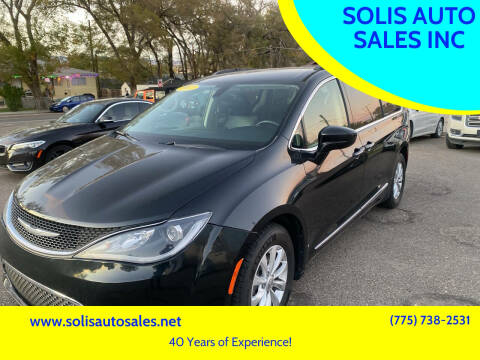 2017 Chrysler Pacifica Touring-L